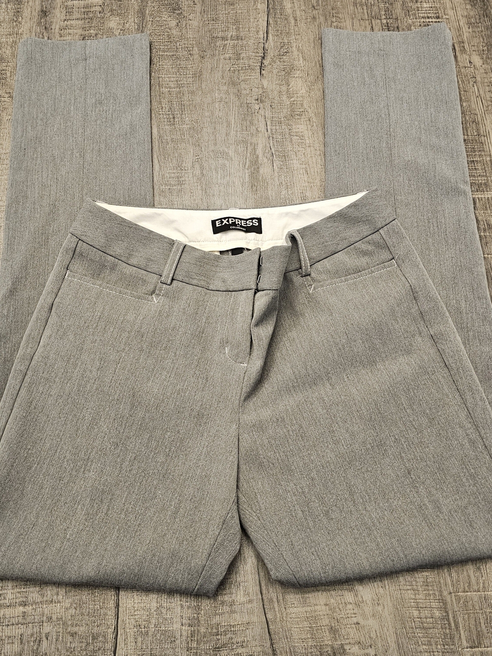 Express Women's Straight Leg Dress Pant in Light Gray